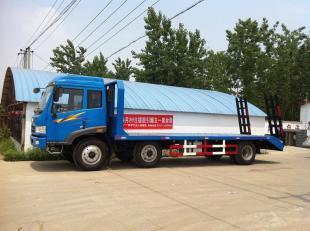 選購平板運輸車與挖掘機運輸車的指南 渠道與考量